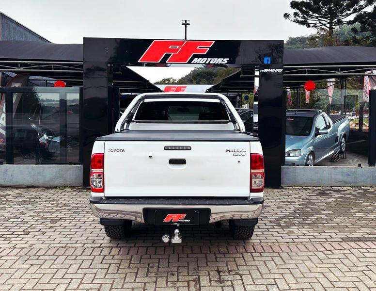 Toyota Hilux Cd4x4 Srv - foto 7