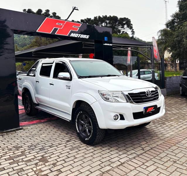 Toyota Hilux Cd4x4 Srv - foto 3