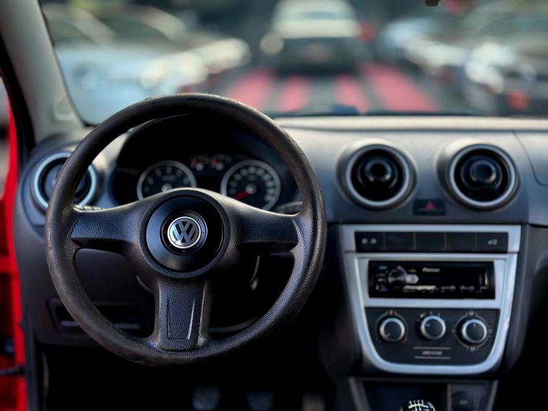 Volkswagen Gol 1.0 - foto 13