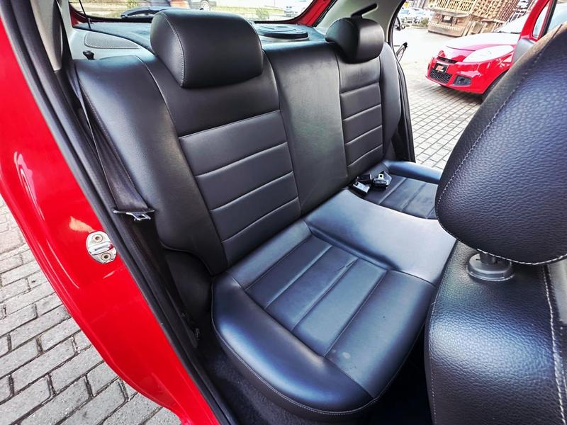 Volkswagen Gol 1.0 - foto 9