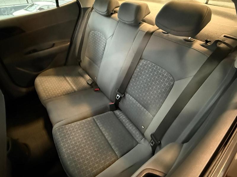 Hyundai HB20S 1.0 Confort Plus 12V Flex 4P Manual - foto 7