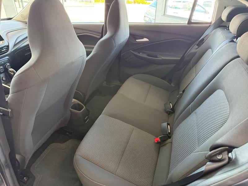 Chevrolet Onix 10mt - foto 9