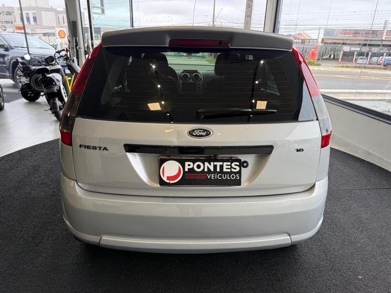 Ford Fiesta 1.6 Flex - foto 3