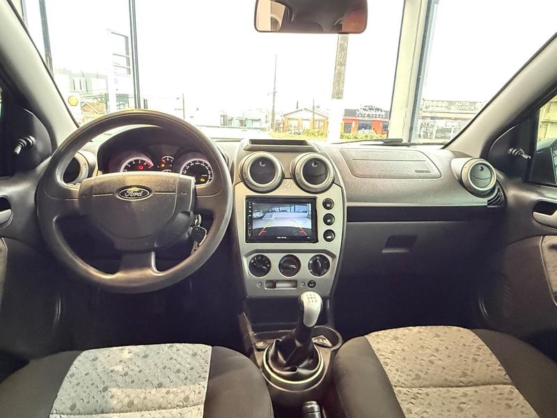 Ford Fiesta 1.6 Flex - foto 8
