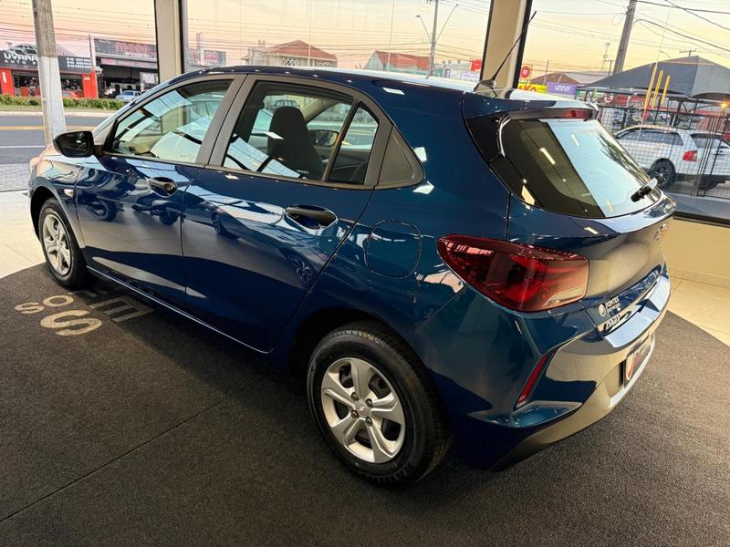 Chevrolet Onix Hatch LT 1.0 12V Tb Flex 5P Mec. - foto 3