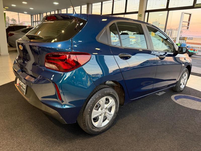 Chevrolet Onix Hatch LT 1.0 12V Tb Flex 5P Mec. - foto 5