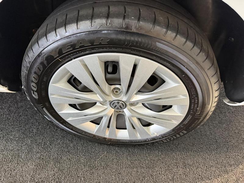 Volkswagen Voyage MPI - foto 8