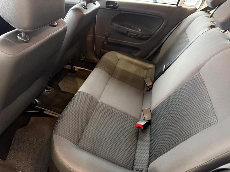 Volkswagen Voyage MPI - foto 10