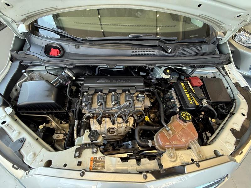 Chevrolet Prisma 10mt LT - foto 9