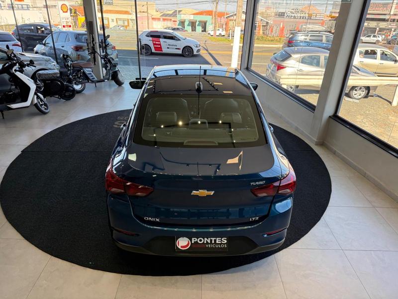 Chevrolet Onix Plus 10tat LTZ - foto 6