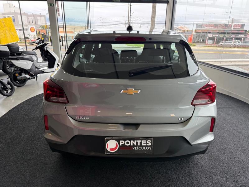 Chevrolet Onix 10mt - foto 4