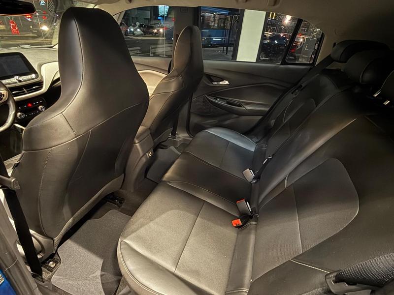 Chevrolet Onix 10tat - foto 10