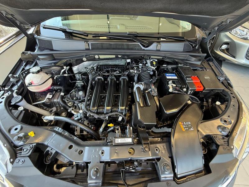 Chevrolet Onix 10mt Hb - foto 8