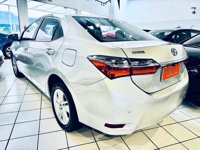 Toyota Corolla Gli18 CVT - foto 5