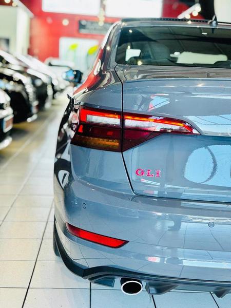 Volkswagen Jetta GLi Ag - foto 10