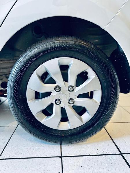 Chevrolet Onix 10mt LT - foto 12