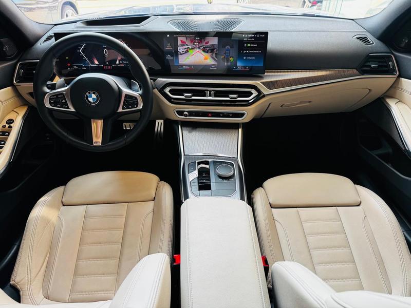 BMW 320i M Sport Flex - foto 12