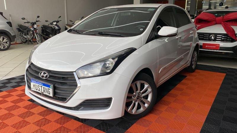 Hyundai HB20 1.6 Comfort Plus Automático Flex - foto 2