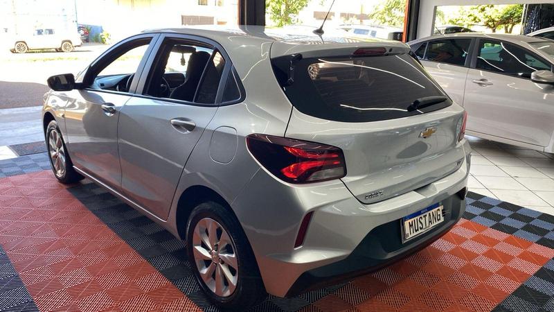 Chevrolet Onix 10mt - foto 4