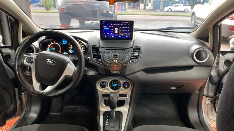 Ford Fiesta Sedan 1.6 16V Flex Aut. - foto 7