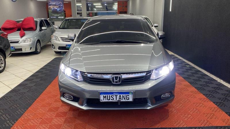 Honda Civic Lxs At - foto 3