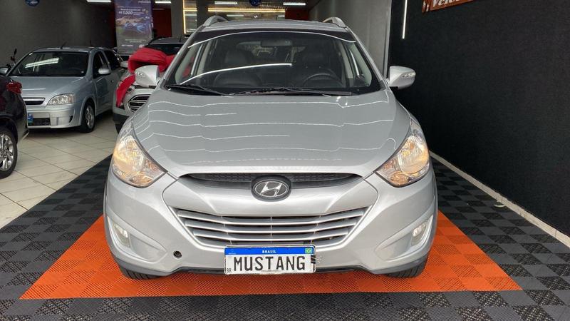 Hyundai ix35 2.0 - foto 3