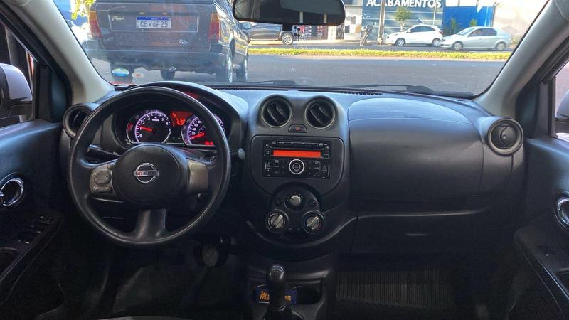 Nissan Versa 16sl Flex - foto 7