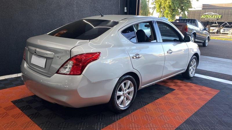 Nissan Versa 16sl Flex - foto 5