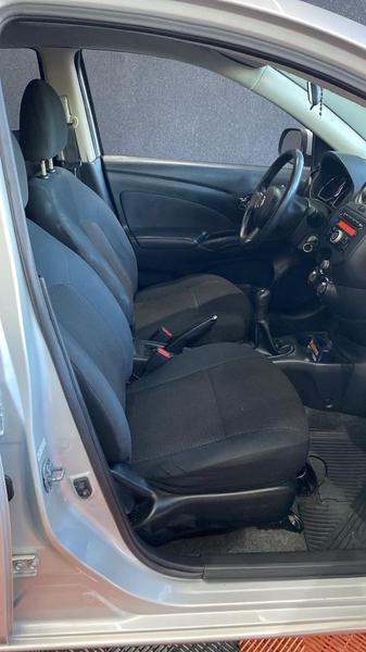 Nissan Versa 16sl Flex - foto 8