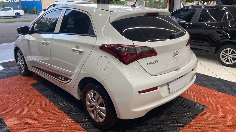 Hyundai HB20 Unique 1.0 Flex 12V Mec - foto 4