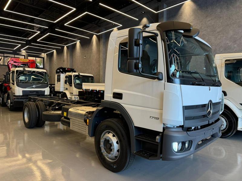 MERCEDES-BENZ ATEGO 1719