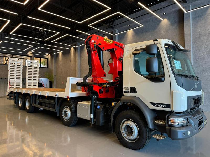 VOLVO VM 290 6X4 2P (DIESEL) E6