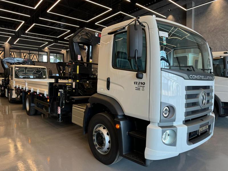 VOLKSWAGEN 17.210 TB-IC 4X2