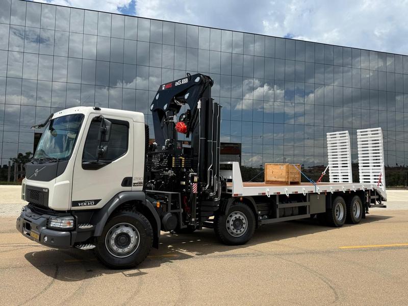 VOLVO VM 290 6X4 2P (DIESEL) E6