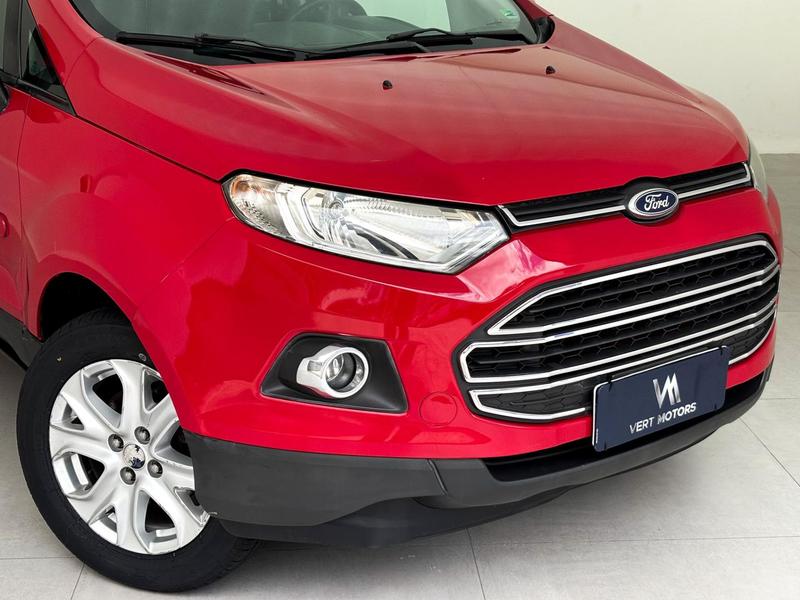 Ford EcoSport Tit 1.6 - foto 2