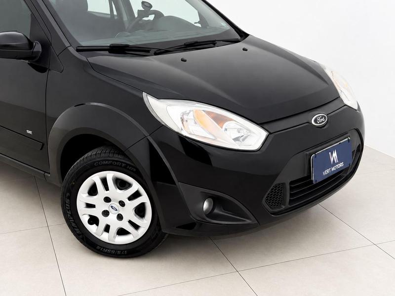 Ford Fiesta 1.6 - foto 2