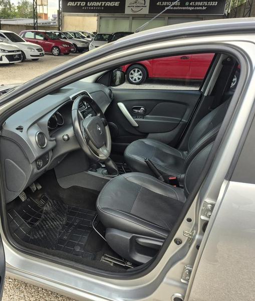 Renault Sandero Stepway Hi Power 1.6 8V 5P - foto 10
