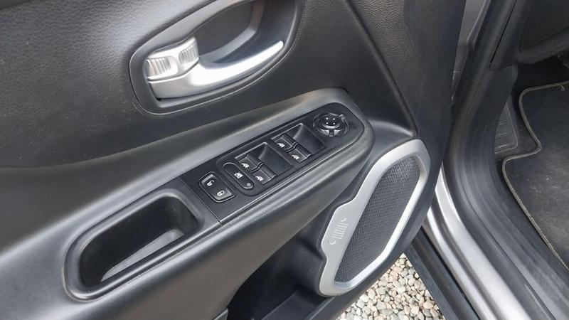 Jeep Renegade Lngtd At D - foto 13