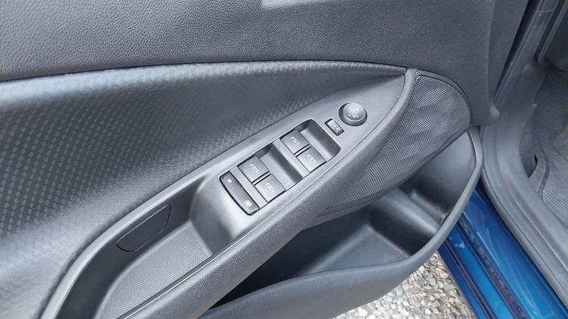 Chevrolet Onix Plus 10tat LTZ - foto 11
