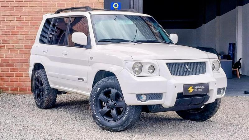 MITSUBISHI PAJERO TR4