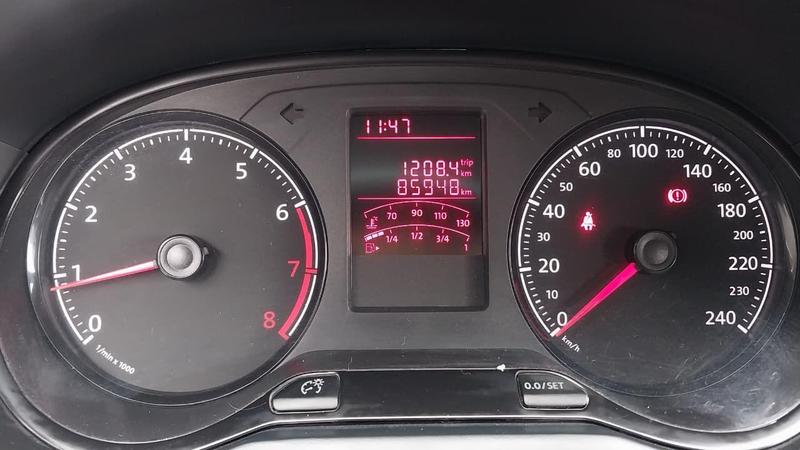 Volkswagen Voyage 1.6 MSI Flex 8V 4P - foto 8