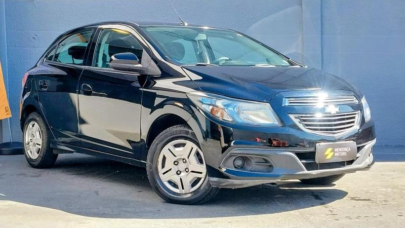 Chevrolet Onix 2014 à venda