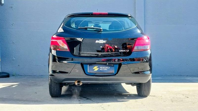 Chevrolet Onix 10mt LT - foto 4