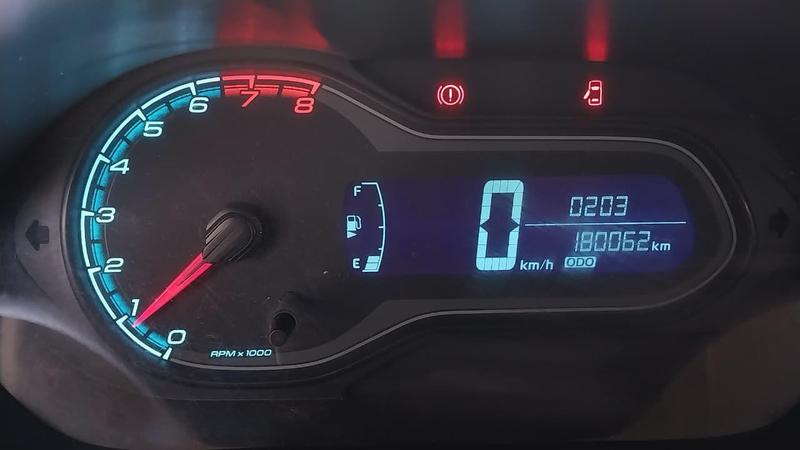 Chevrolet Onix 10mt LT - foto 8