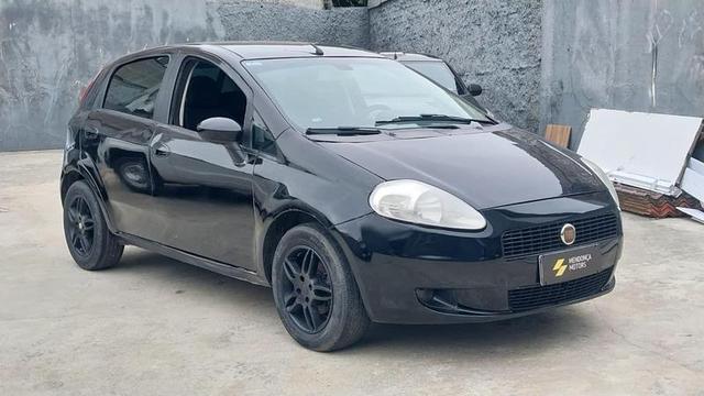 FIAT PUNTO ELX 1.4 2009 fotografado na Mendonça Motors