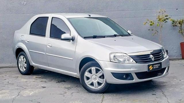 RENAULT LOGAN EX 1616V A 2012 fotografado na Mendonça Motors