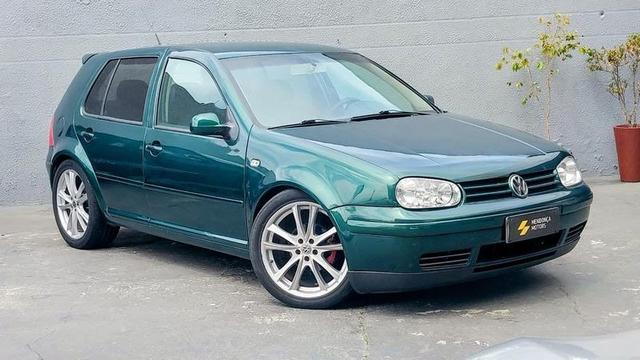 VOLKSWAGEN GOLF 2.0 MI CONFORTLINE 4P 2001 fotografado na Mendonça Motors