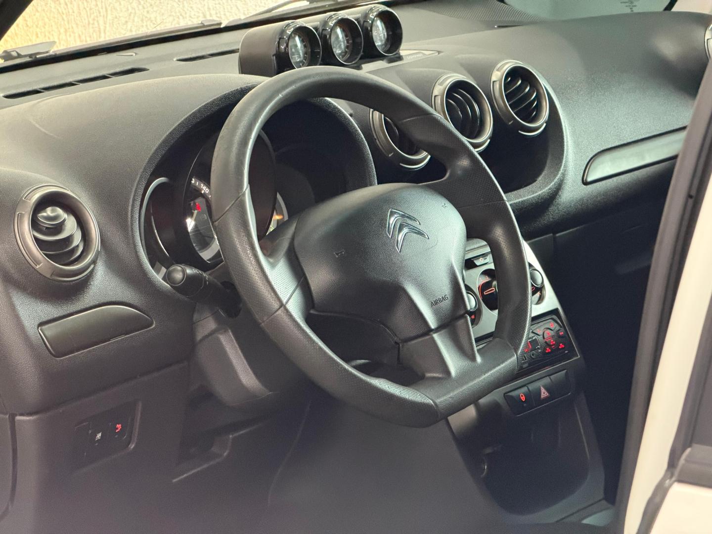 CITROEN C3 AIRC TENDANCE 2015 - Imagem 10