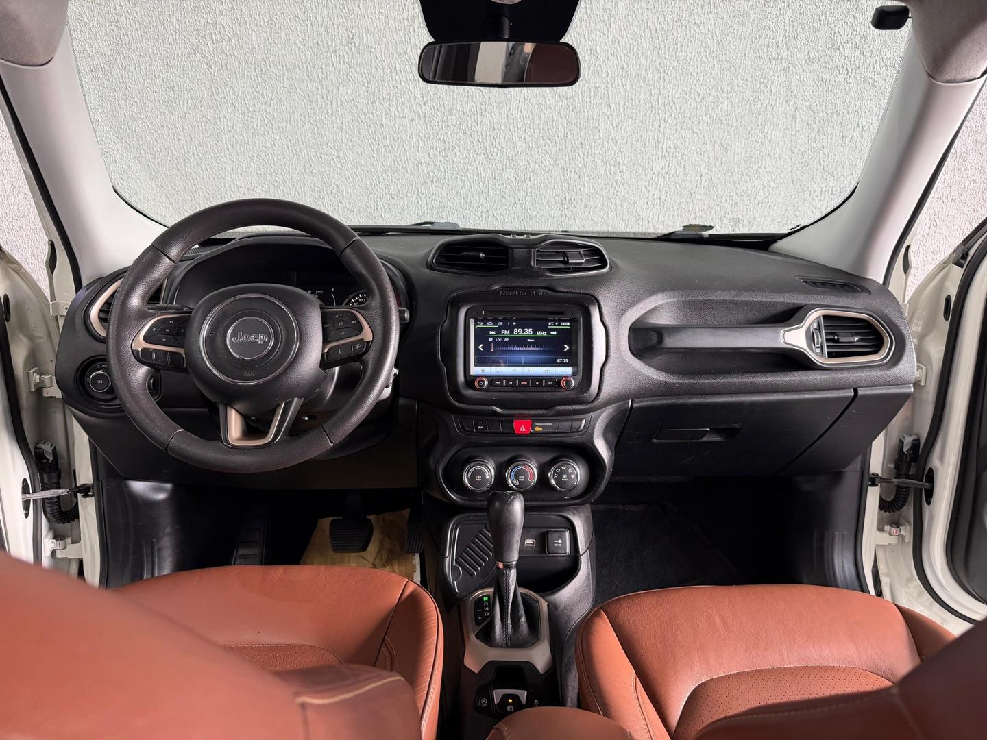 JEEP RENEGADE 1.8 AT 2018 - Imagem 12