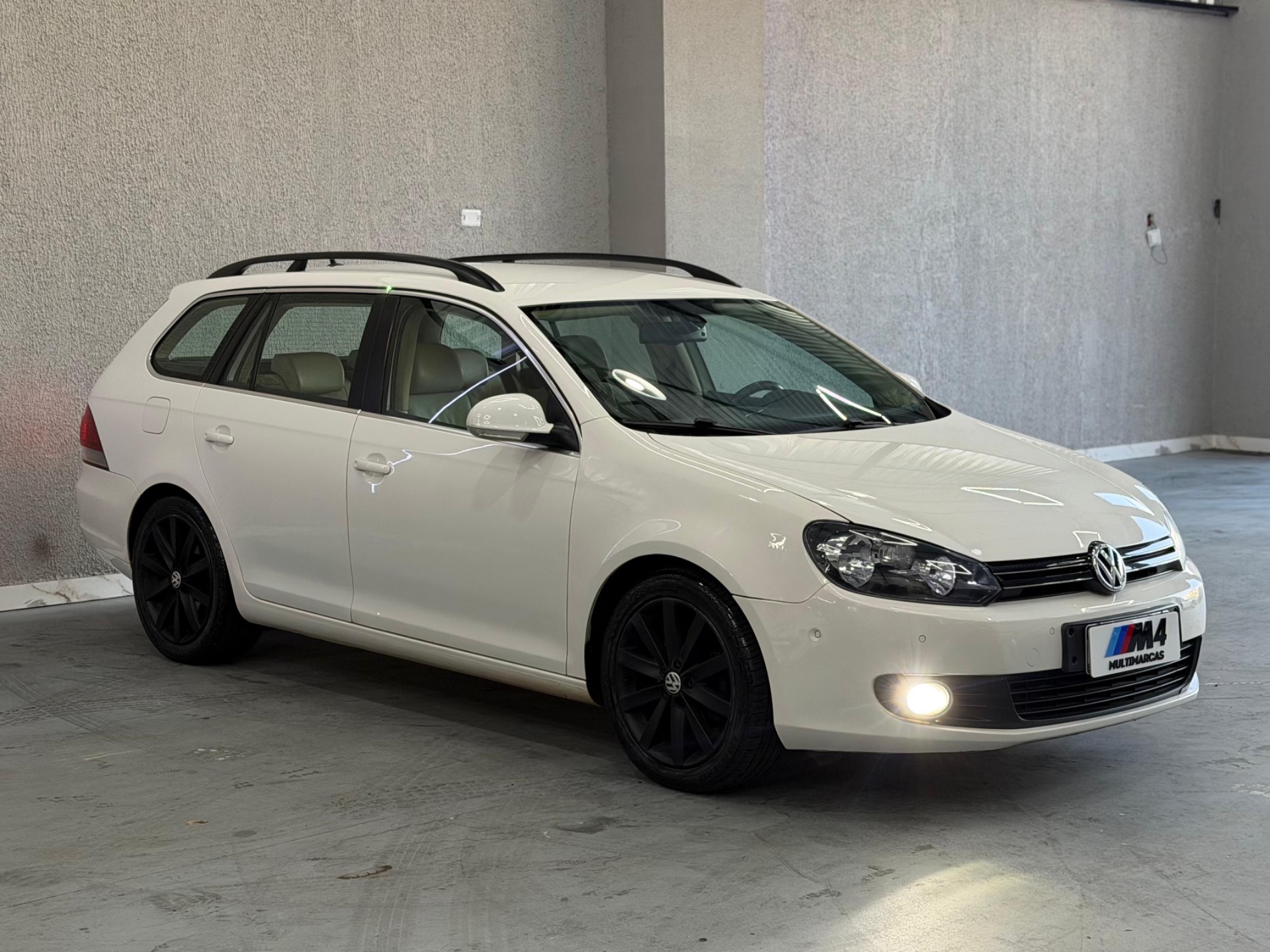 VOLKSWAGEN JETTA VARIANT 2011